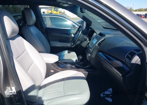 2015 Kia Sorento Limited V6 из США, поврежденный, VIN 5XYKWDA78FG654404